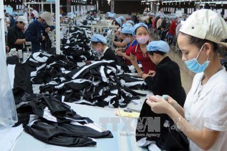 Hàn Quốc hỗ trợ doanh nghiệp dệt may Việt Nam tiếp cận công nghệ 4.0