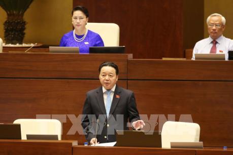 "Nóng" chuyện đất đai và tình trạng bạo hành, xâm hại tình dục trẻ em