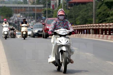 Miền Bắc nắng nóng 36-37 độ C kéo dài đến 2-3 ngày tới