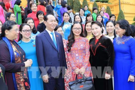 Chủ tịch nước Trần Đại Quang gặp mặt các nữ đại biểu Quốc hội khóa XIV