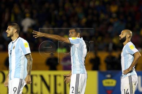 WORLD CUP 2018: Tiền vệ Mascherano tự tin với phong độ của ĐTQG Argentina