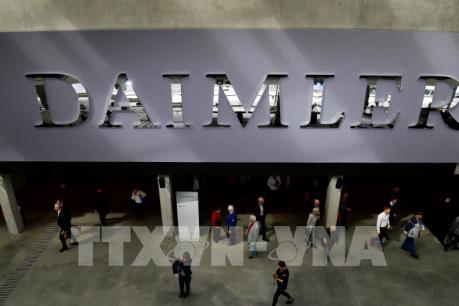 Daimler bán nhà máy ô tô Smart ở Pháp cho Ineos
