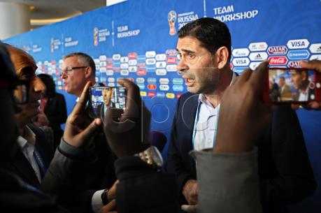 WORLD CUP 2018: Fernando Hierro bất ngờ được chỉ định là HLV đội tuyển Tây Ban Nha