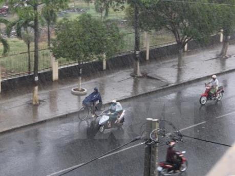 Dự báo thời tiết 2 ngày cuối tuần: Mưa và dông xảy ra trên cả đất liền và biển