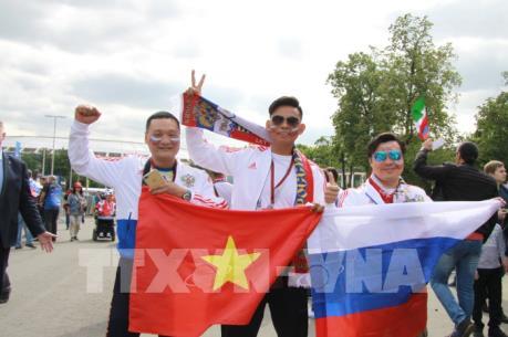 World Cup 2018: Ngày hội bóng đá đa sắc màu 