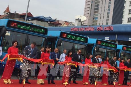Hà Nội nâng cao chất lượng dịch vụ vận tải bằng xe buýt