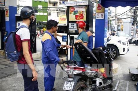 Giá xăng, dầu đồng loạt giảm