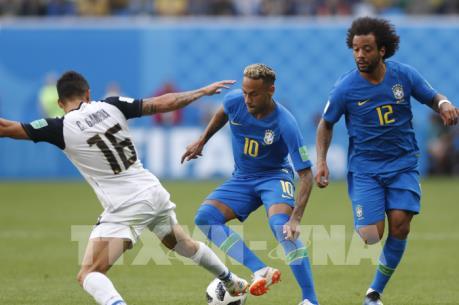 WORLD CUP 2018: Tại sao Brazil và Costa Rica đều mặc áo "sân khách"?