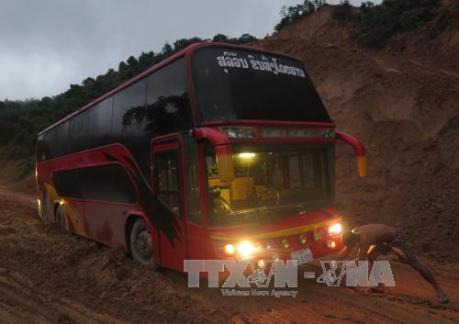 Mưa lớn làm ách tắc nghiêm trọng trên Quốc lộ 279 tại Lào Cai