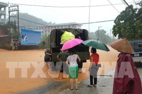 Tập trung khắc phục hậu quả mưa lũ, đảm bảo an toàn cho Kỳ thi THPT 2018