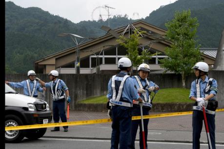 Tấn công đồn cảnh sát tại Nhật Bản làm nhiều người thương vong