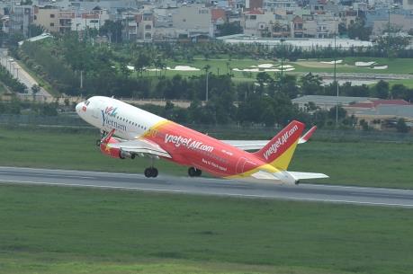 Vì sao máy bay Vietjet Air đi Tp. Hồ Chí Minh lại phải hạ khẩn cấp ở Đà Nẵng?