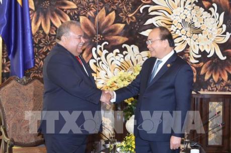 Thủ tướng Nguyễn Xuân Phúc tiếp lãnh đạo một số quốc gia tham dự GEF 6