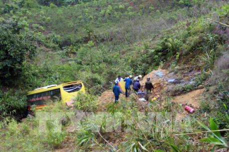 Bộ GTVT yêu cầu xoá “điểm đen” tai nạn trên đèo Lò Xo