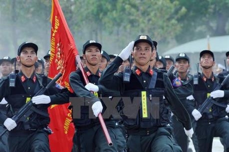 Chế độ, chính sách đối với cán bộ, chiến sĩ cảnh vệ