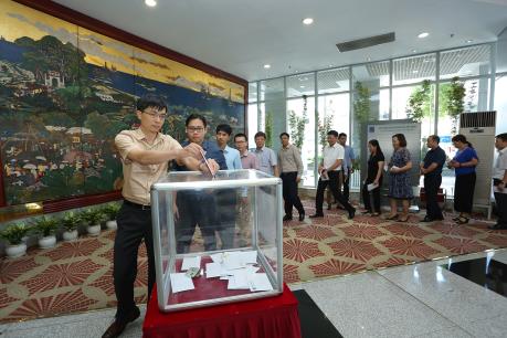 PVN hỗ trợ 500 triệu đồng giúp nhân dân vùng núi phía Bắc 