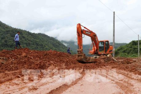 Nỗ lực thông đường sau mưa lũ ở huyện biên giới Mường Tè, Lai Châu