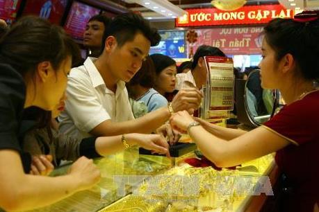 Giá vàng đầu tuần tăng nhẹ