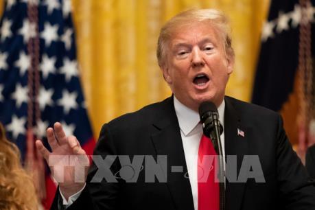 Mỹ "thổi còi" các công ty làm ăn với Iran