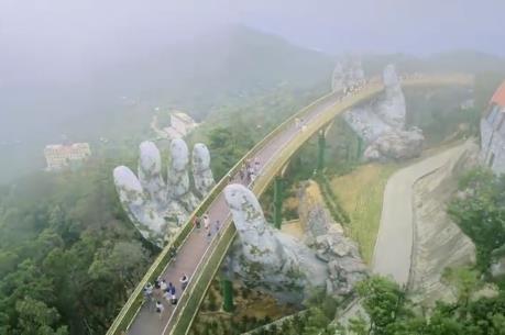 Cộng đồng mạng truy lùng địa chỉ phim trường siêu chất trong phim mới của Hoài Linh