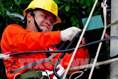 Hà Nội cấp điện liên tục trong những ngày nắng nóng