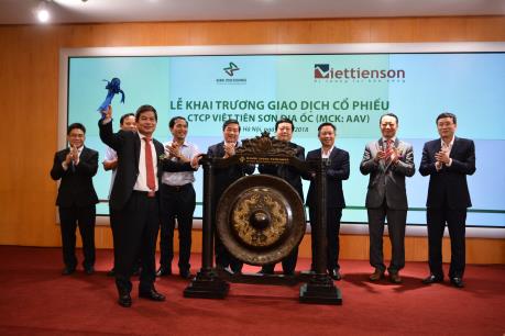 Có thêm 76 doanh nghiệp đăng ký giao dịch trên UPCOM