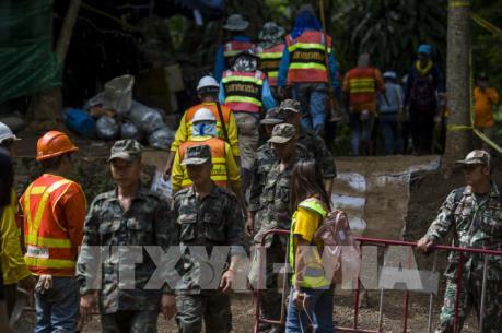 Sức khỏe 4 thành viên đội bóng thiếu niên Thái Lan được giải cứu đã ổn định