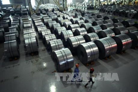 EU tìm cách phòng vệ khi xuất khẩu thép của Trung Quốc vẫn tăng