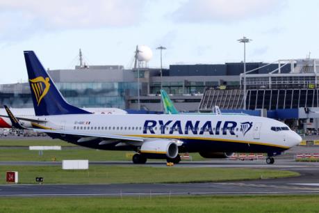 Máy bay của hãng hàng không Ryanair hạ cánh khẩn cấp xuống Đức