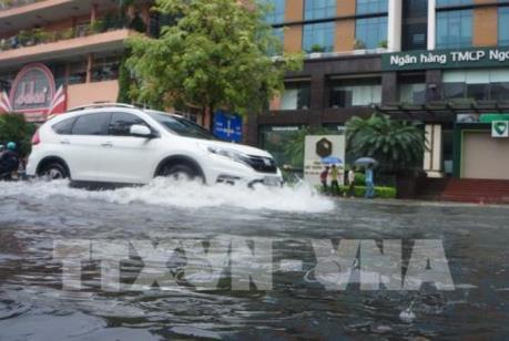 Ngập, úng nhẹ ở một số điểm trên địa bàn Thủ đô