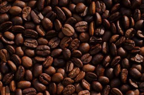 Dự báo giá cà phê tuần từ 16-20/7: Nhà nhập khẩu cần thận trọng trước rủi ro tài chính