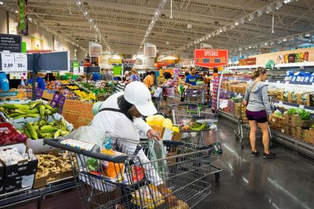 Doanh thu bán lẻ tăng mạnh tạo thêm kỳ vọng vào triển vọng kinh tế Mỹ quý II/2018