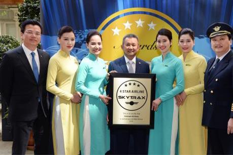 Vietnam Airlines nhận chứng chỉ hãng hàng không quốc tế 4 sao