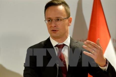 Hungary chỉ trích gói trừng phạt thứ 10 của EU chống Nga