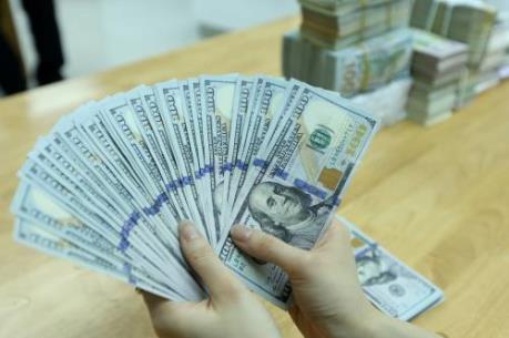 Tỷ giá trung tâm giảm 2 đồng, giá đồng bảng Anh và Nhân dân tệ giảm