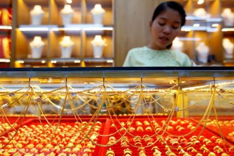 Ngược dòng thế giới, giá vàng trong nước hôm nay nhích tăng nhẹ