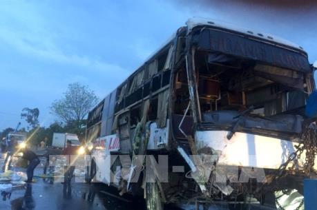Vụ lật xe khách giường nằm tại Bình Thuận:Hỗ trợ gia đình có nạn nhân tử vong 5 triệu đồng