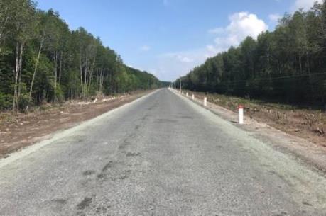 Đường Hồ Chí Minh đoạn Năm Căn - Đất Mũi xuống cấp: Đại diện chủ đầu tư nói gì?