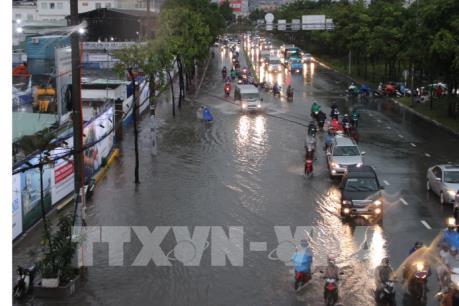Đã xuất hiện một số điểm úng ngập sau trận mưa đêm tại Hà Nội