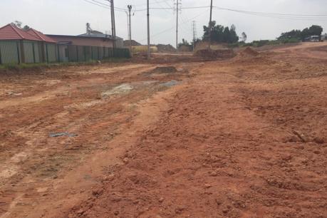 Dự án chậm tiến độ và sự lãng phí tài nguyên đất