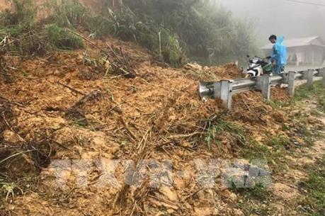 Hòa Bình: Một người thiệt mạng trên lán trại do bị sạt lở đất đá