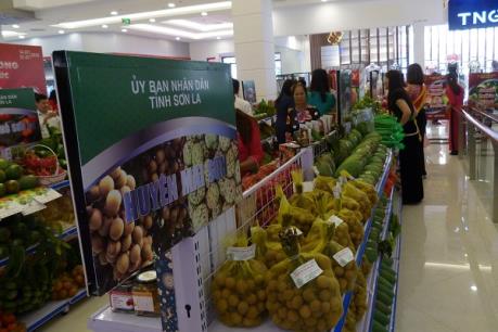 Khai mạc "Tuần lễ Nhãn và Nông sản an toàn tỉnh Sơn La năm 2018"