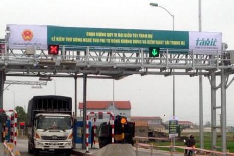 Tai nạn giao thông ngay Trạm thu phí dịch vụ sử dụng đường bộ ở Phú Yên