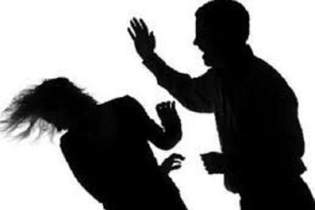 Phạt 15 triệu đồng nam hành khách đánh nữ tiếp viên trên máy bay