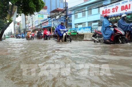 Hà Nội: Xuất hiện ngập ở những điểm cố hữu