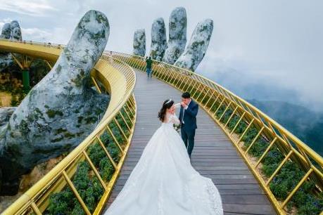 Archdaily viết về Cầu Vàng của Sun World Ba Na Hills
