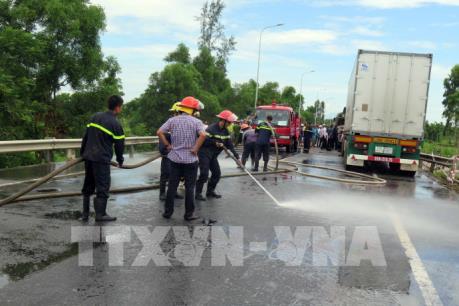 Vụ tai nạn nghiêm trọng ở Quảng Nam: Thăm hỏi, hỗ trợ gia đình các nạn nhân