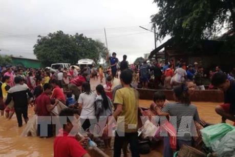 Vỡ đập thủy điện tại Lào: Tổng thư ký ASEAN thăm người dân bị ảnh hưởng