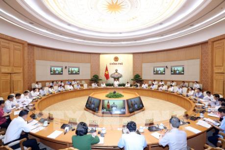 Thủ tướng Nguyễn Xuân Phúc: Tiếp tục duy trì động lực tăng trưởng