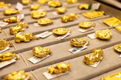 Giá vàng hôm nay 2/8 tiếp tục giảm